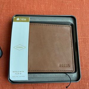 Fossil mens leather wallet